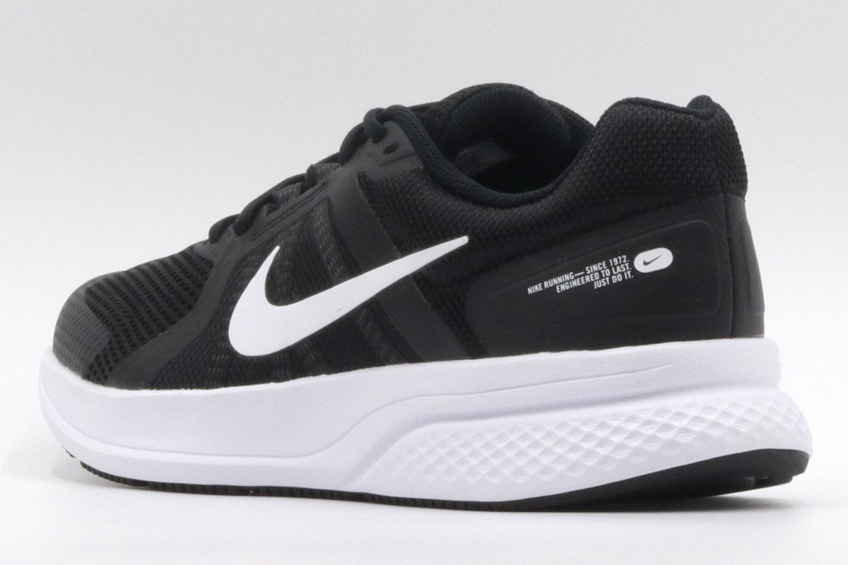 cu3517 nike